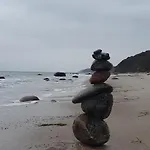 Kleine Strandnahe Auf Dem Bakenberg Insel Ruegen Appartement *
